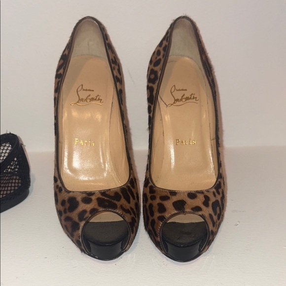 Christian Louboutin Leopard Print Heels - Picture 1 of 4